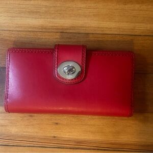 Vintage Coach Red Leather Turnlock Wallet